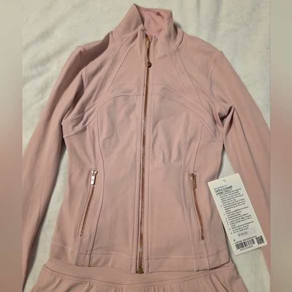 Nwt Lululemon Define Cropped Jacket Pink Haze / Rose Gold Pink Zip-Up Jacket 4 - Picture 2 of 9